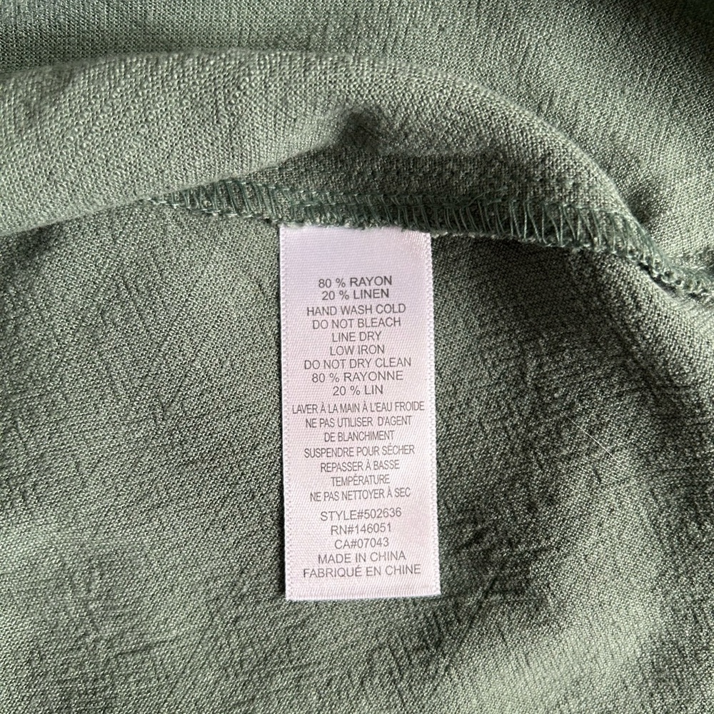 Monteau Forest Green Button-Front Midi Dress - Picture 12 of 12